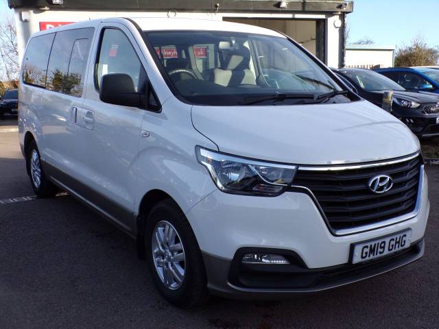 Hyundai I800 2.5 CRDi [170] SE 5dr Auto MPV Diesel Gloss White